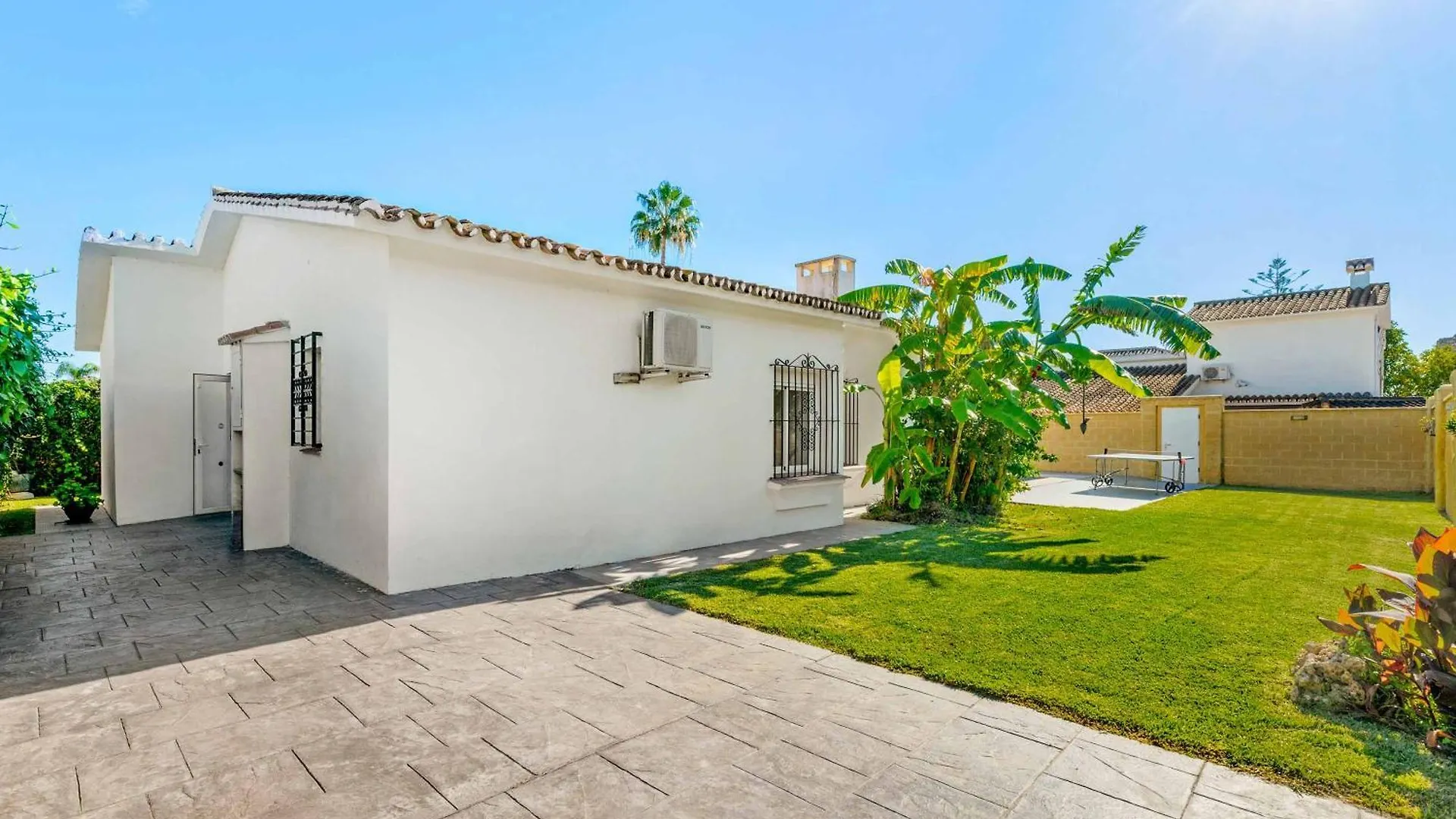 Villa Esmerelda Sun Estepona 0*,